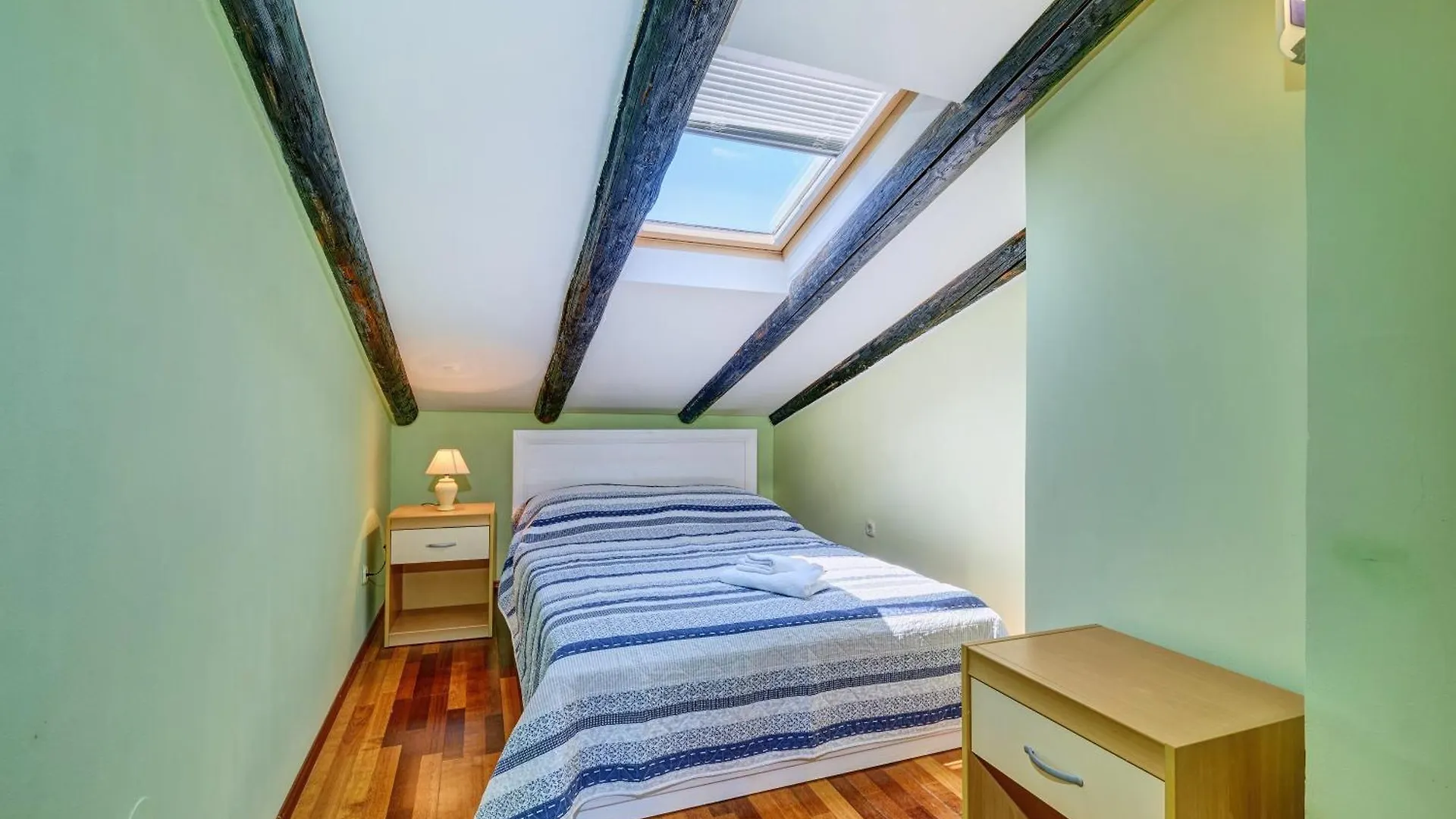 Apartments Suzana Mali Lošinj 0*,